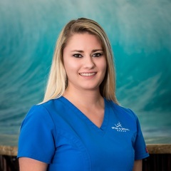 Amber%20esposito%20 %20jupiter%20chiropractic%20assisant